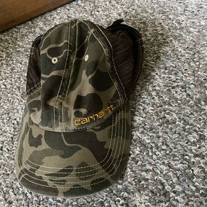 Carhartt camo hat